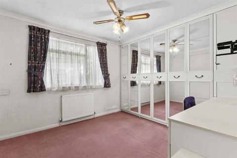 2 bedroom park home for sale, Deanland Wood Park, Golden Cross, Hailsham
