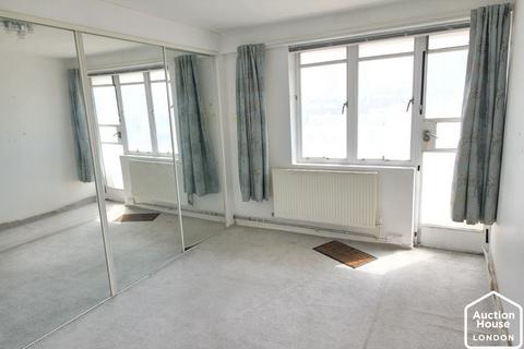 1 bedroom flat for sale, 57 Embassy Court, Kings Road, Brighton, East Sussex, BN1 2PX