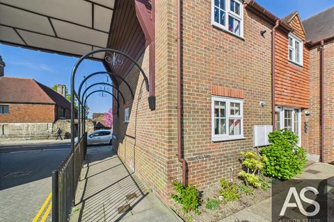 1 bedroom flat for sale, Rue De Bayeux, Battle, TN33