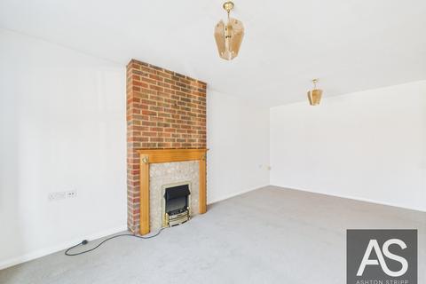 1 bedroom flat for sale, Rue De Bayeux, Battle, TN33