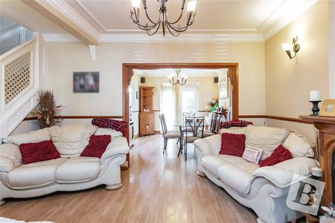 3 bedroom end of terrace house for sale, Dagenham Avenue, Dagenham, RM9