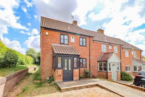 3 bedroom end of terrace house for sale, Meadow Rise, South Creake