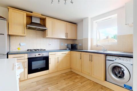 2 bedroom flat for sale, Ridgemount Gardens, Whitchurch