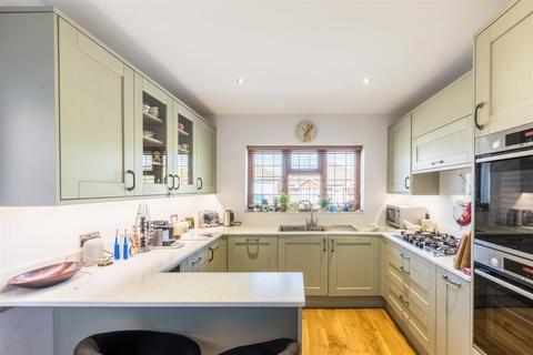 4 bedroom detached house for sale, Highsted Park, Peacehaven