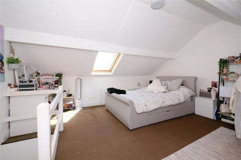 3 bedroom terraced house to rent, Quarry Place, West Yorkshire BD2