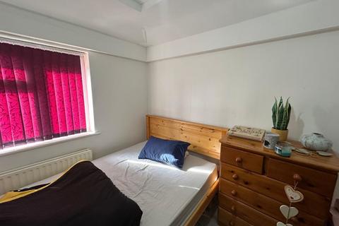 45 Denville Crescent, Bordesley Green, Birmingham, B9 5TP