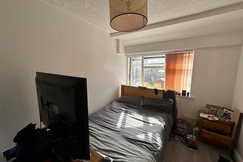 45 Denville Crescent, Bordesley Green, Birmingham, B9 5TP