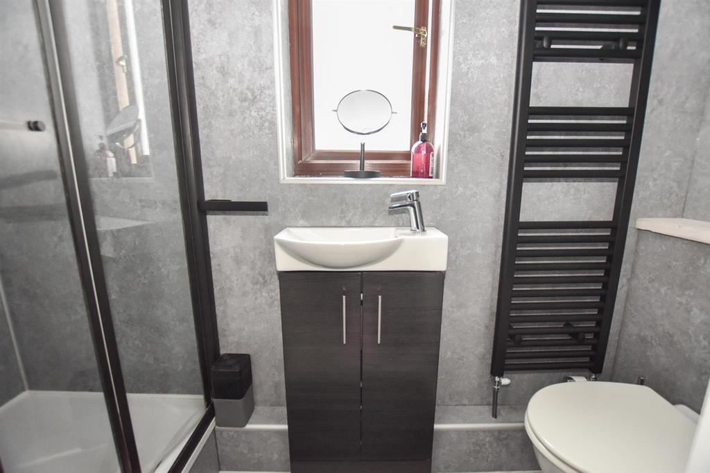 En suite shower room
