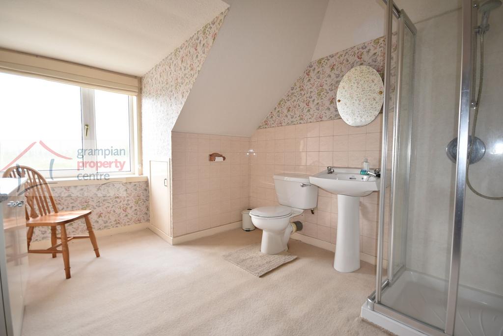 Shower room 3 .JPG
