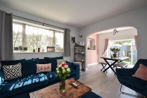 3 bedroom semi-detached house for sale, Victoria Avenue, Hastings