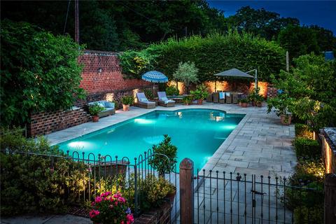 Upper Blackdown House Blackdown, Haslemere, GU27 3BS