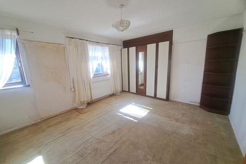 112 Rhiw Road, Rhiwfawr, Swansea, SA9 2RF