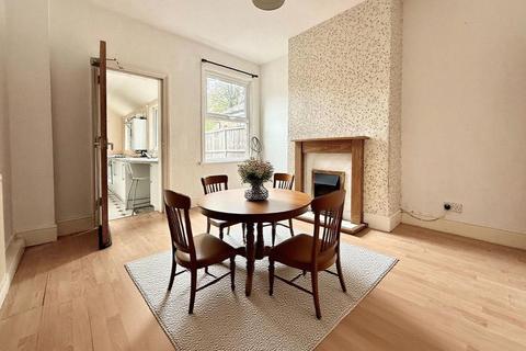9 Corby Road, Nottingham, NG3 5HF