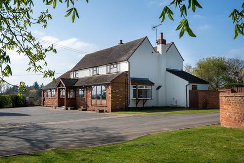 4 bedroom village house for sale, Beaconsfield, Lapworth Street, Lowsonford, Henley-in-Arden, B95
