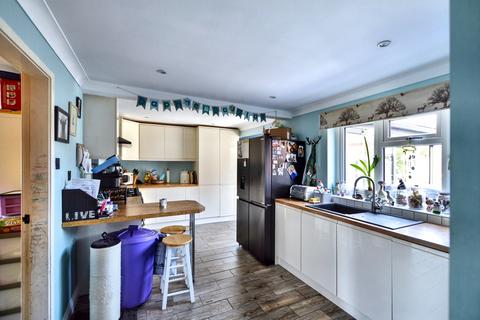 4 bedroom detached house for sale, Home Close, Bourne, PE10