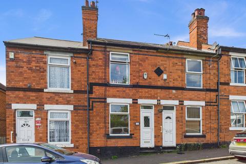 13 Edale Road, Nottingham, NG2 4HT