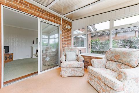 2 bedroom detached bungalow for sale, Beaconsfield Road, Kessingland
