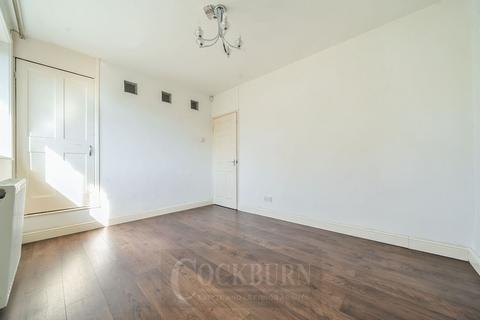 14 Chilham Road, London, SE9 4BG