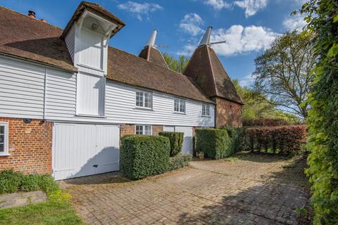 4 bedroom semi-detached house for sale, Staple Road, Wingham, Kent