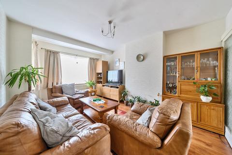 3 bedroom semi-detached house for sale, Shaftesbury Avenue, South Harrow, Harrow