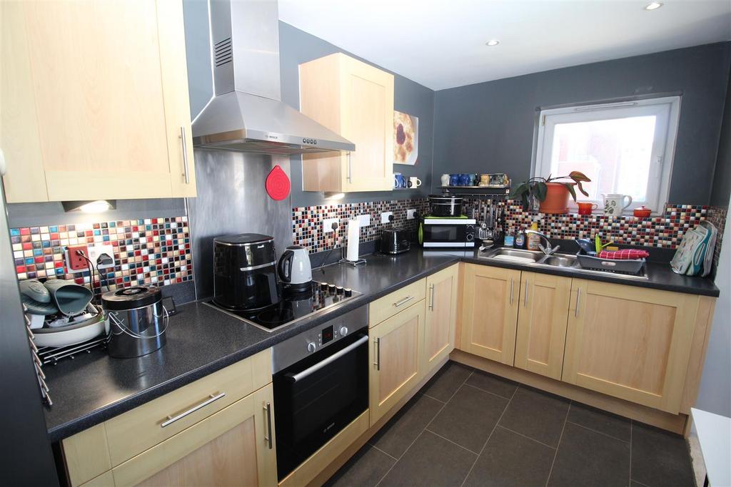 Good kitchen.JPG