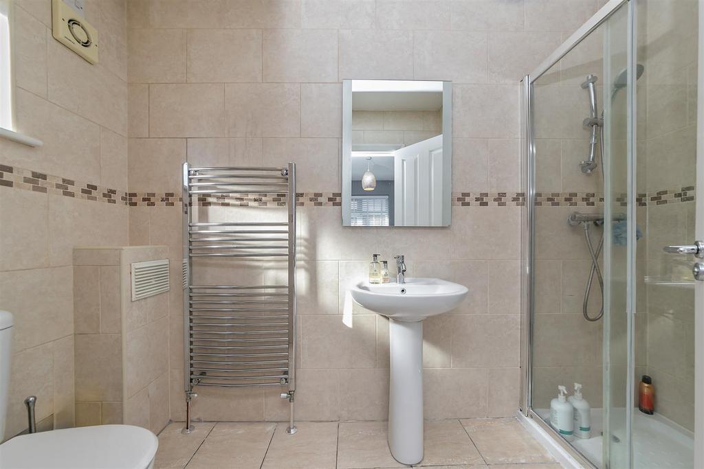 15 Blackthorn Close-47.jpg