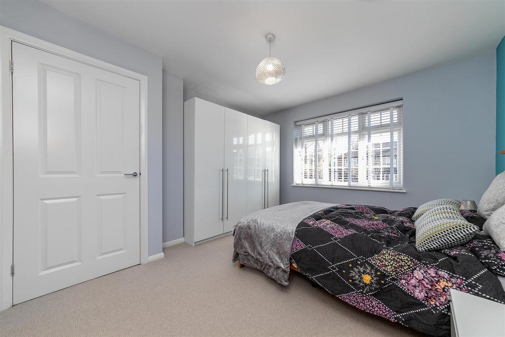 15 Blackthorn Close-48.jpg