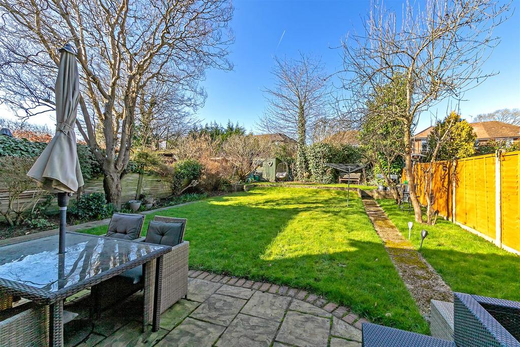 15 Blackthorn Close-58.jpg