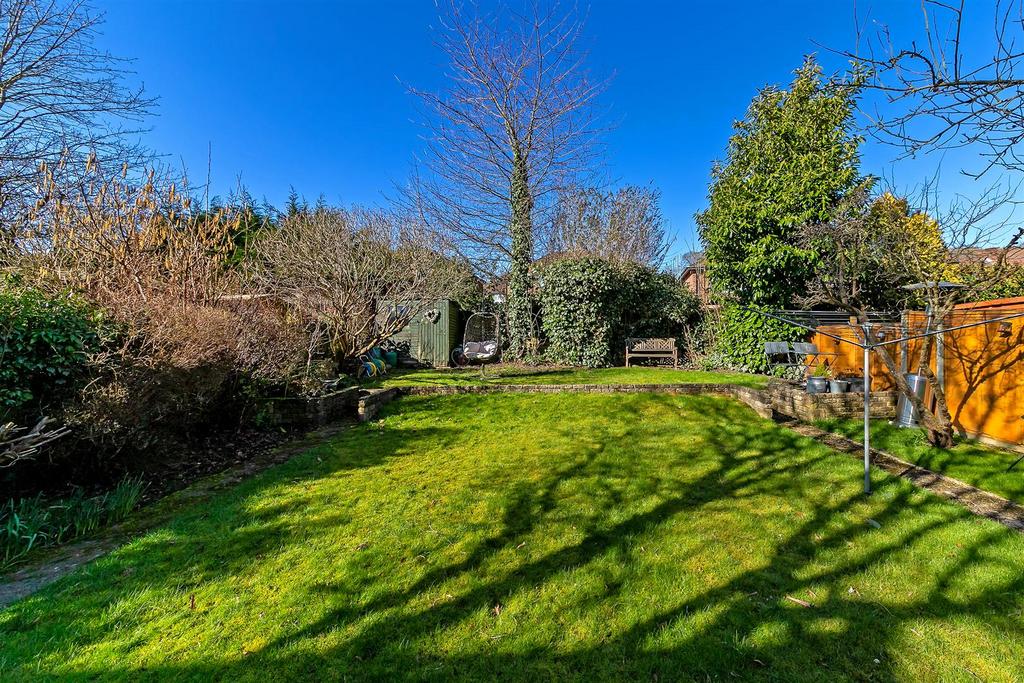 15 Blackthorn Close-64.jpg