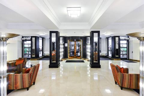 undefined, Sloane Avenue, Chelsea, London, SW3