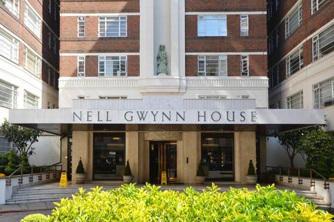 undefined, Sloane Avenue, Chelsea, London, SW3
