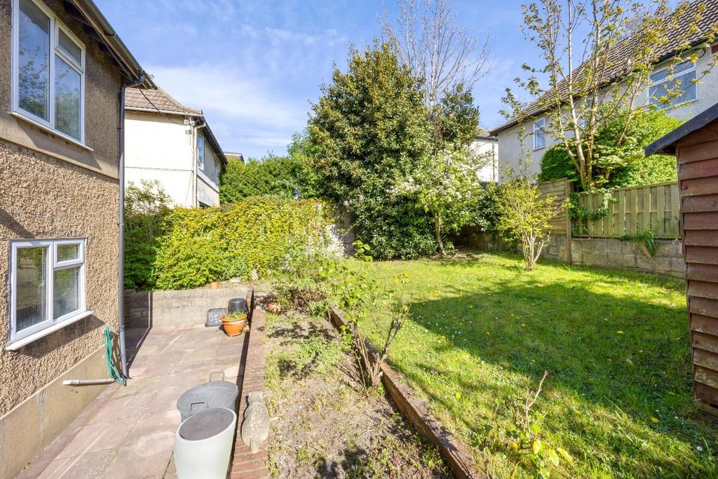 Rear garden (4).jpg