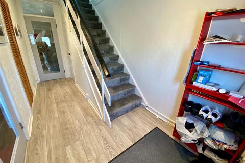 3 bedroom terraced house for sale, Sussex Close, Hailsham
