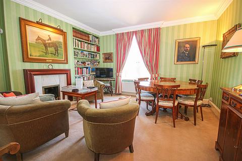 1 bedroom flat for sale, Heath Road, Newmarket CB8