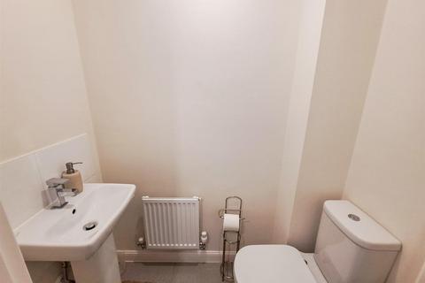 13 Bede Walk, Great Denham, Bedford, MK40 4TW