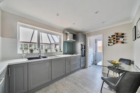 30 Burley Down, Chandler's Ford, Eastleigh, SO53 4NR