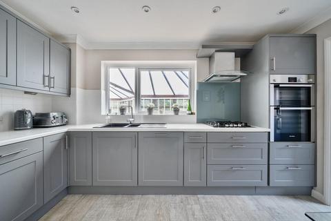 30 Burley Down, Chandler's Ford, Eastleigh, SO53 4NR