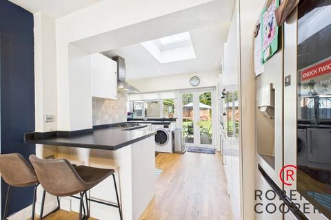 3 bedroom semi-detached house for sale, Woodlands Avenue, Eastcote, Middlesex, HA4