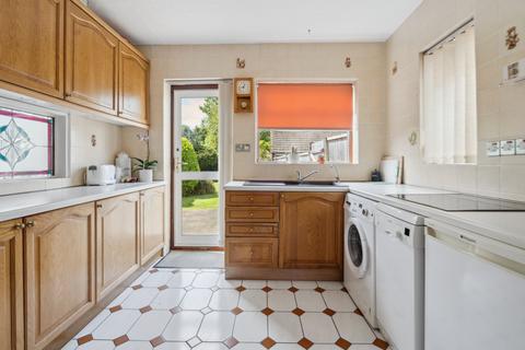 3 bedroom detached house for sale, Chesham Lane, Chalfont St. Peter, Buckinghamshire, SL9