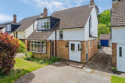 undefined, Chesham Lane, Chalfont St. Peter, Buckinghamshire, SL9