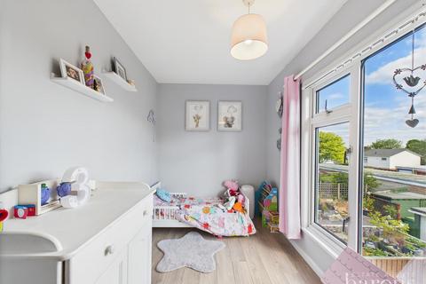 33 Corfe Walk, Basingstoke, RG23 8ED