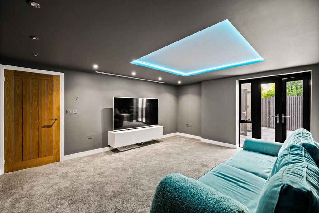 Cinema room/bedroom five