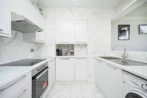 1 bedroom flat for sale, Barbican, London EC2Y