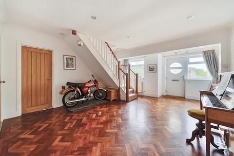 4 bedroom detached house for sale, Heath Road North, Locks Heath, Hampshire, SO31