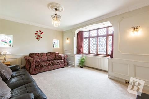 10 Leasway, Upminster, RM14 3AJ