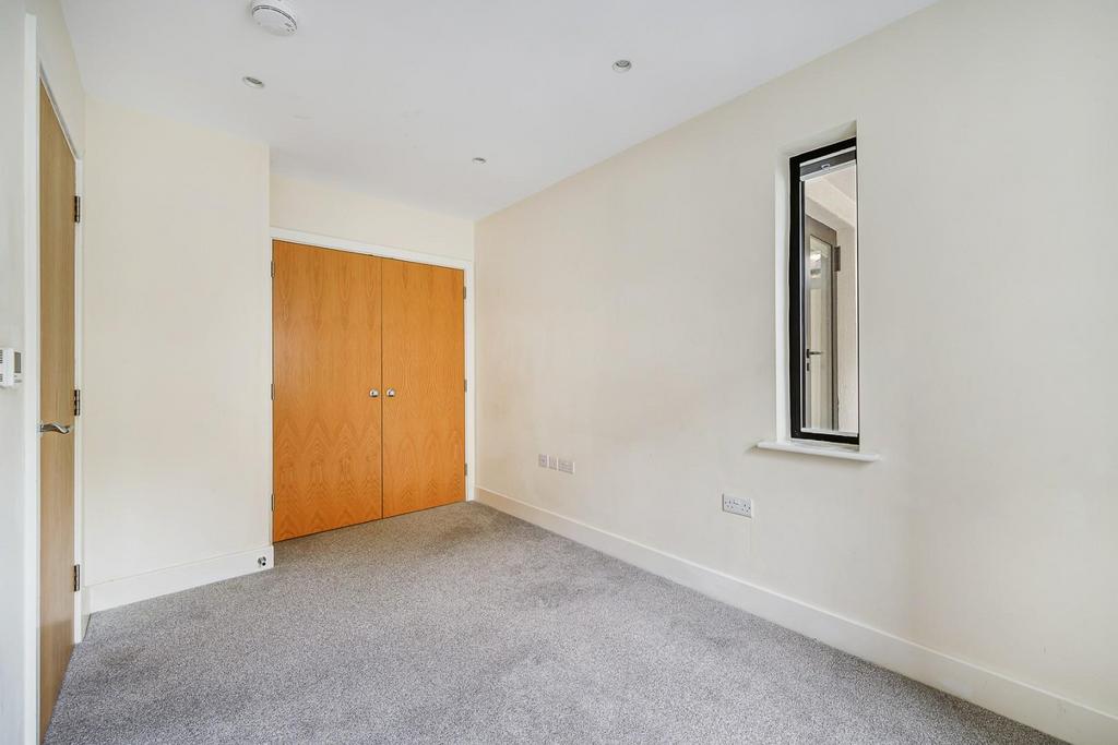 3 Tunstall Court-11.jpg