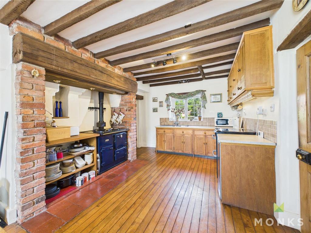 CAM01420 G0-PR0625-STILL007.jpg