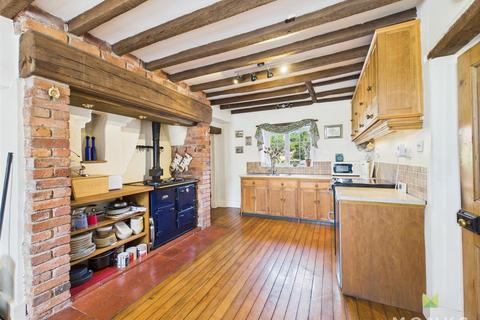 4 bedroom detached house for sale, Station Road, Whittington, Oswestry