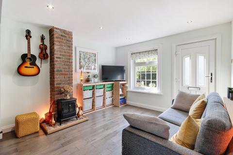3 May Place, Sole Street, Gravesend, DA12 3AU