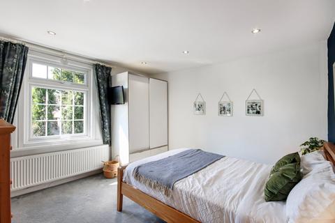 3 May Place, Sole Street, Gravesend, DA12 3AU